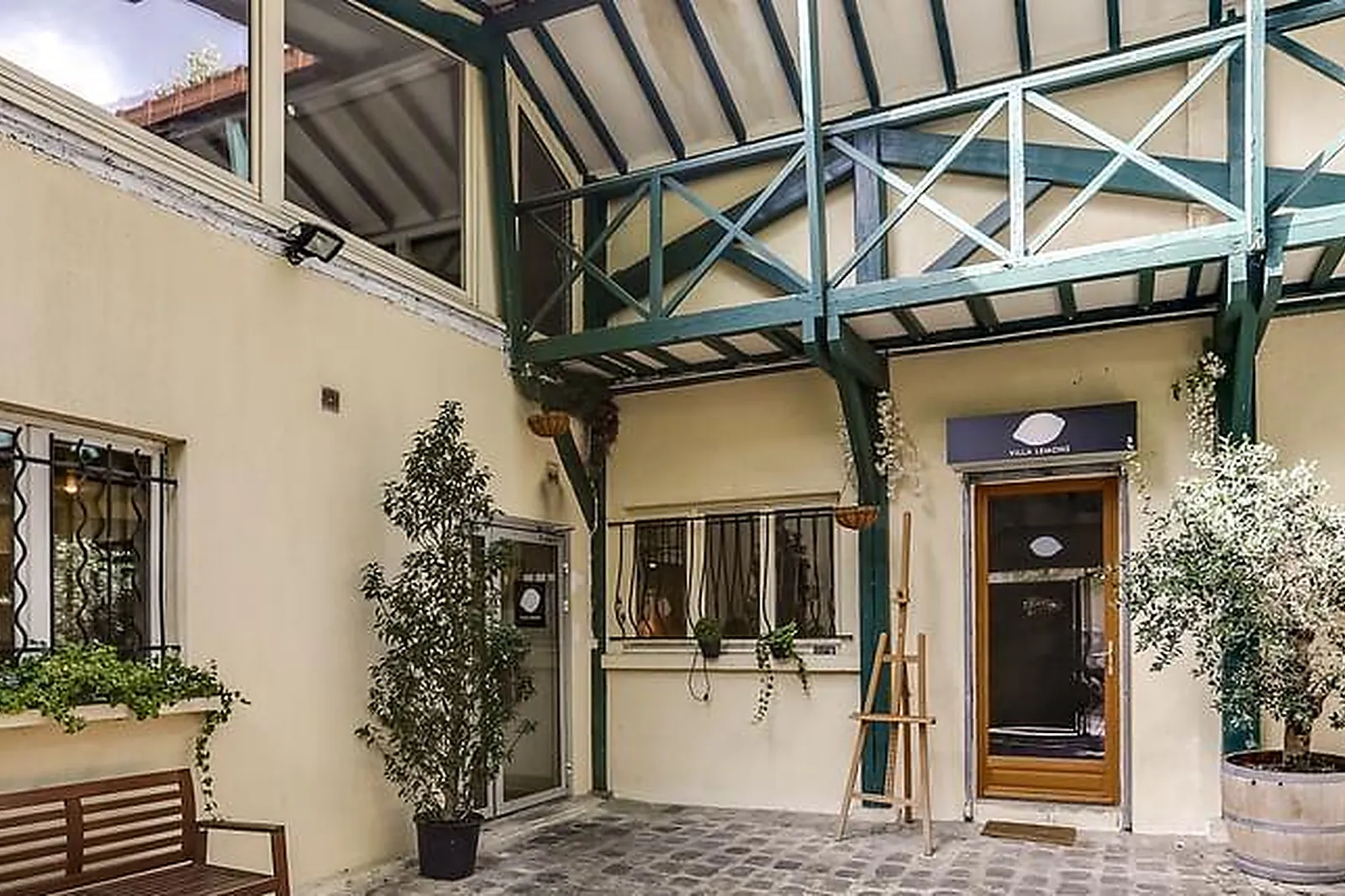 Lieux événementiels, HOTEL THE ORIGINALS LE CHÂTEAU DE LA ROQUE