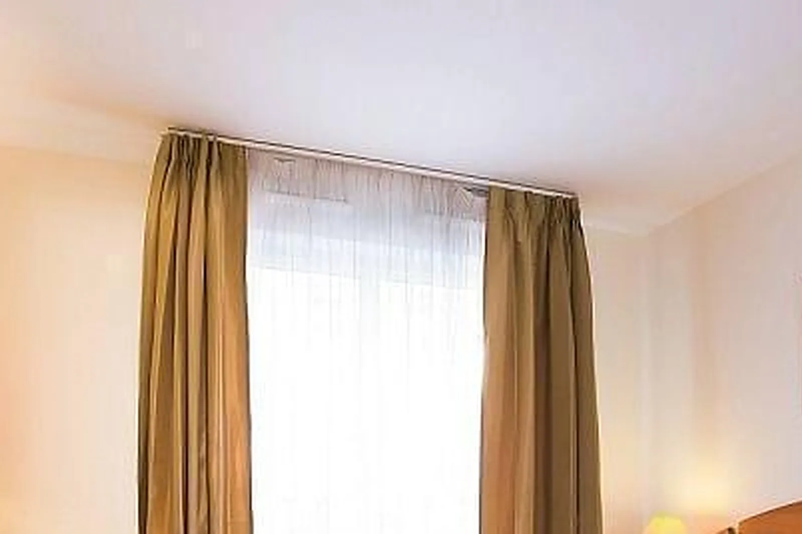 Lieux événementiels, HÔTEL CASTILLE PARIS