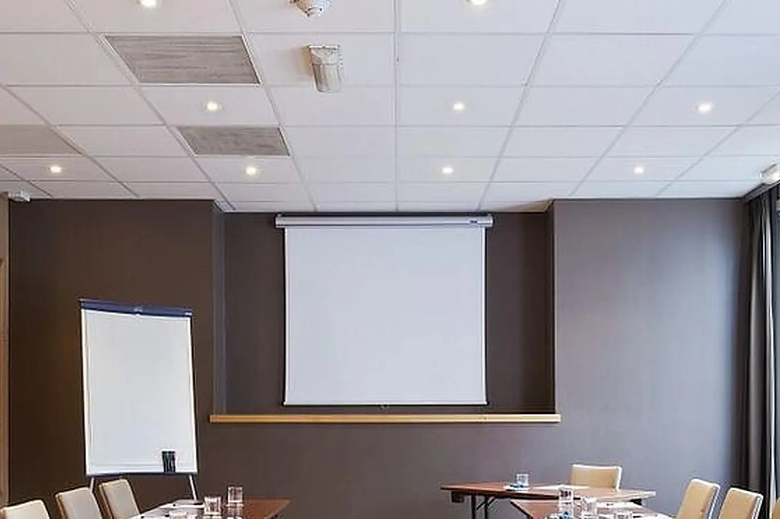 Lieux événementiels, HÔTEL CASTILLE PARIS