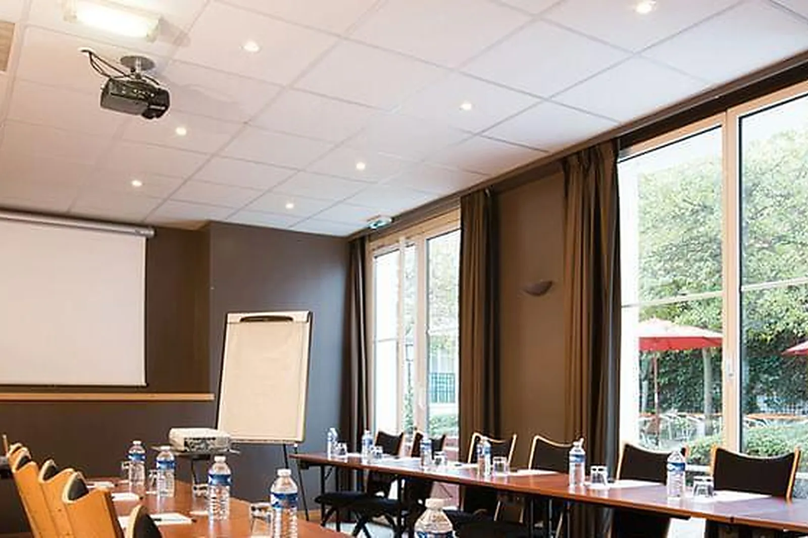 Lieux événementiels, HÔTEL CASTILLE PARIS