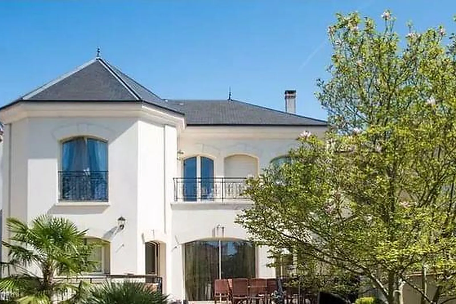 Lieux événementiels, VILLA PISCINE & JACUZZI