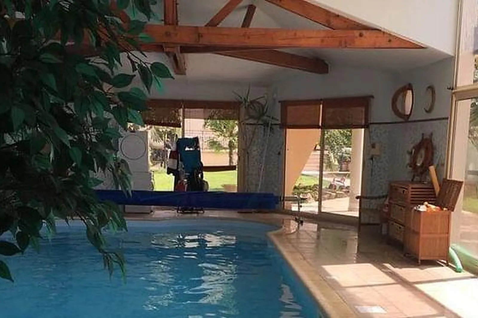 Lieux événementiels, VILLA PISCINE & JACUZZI