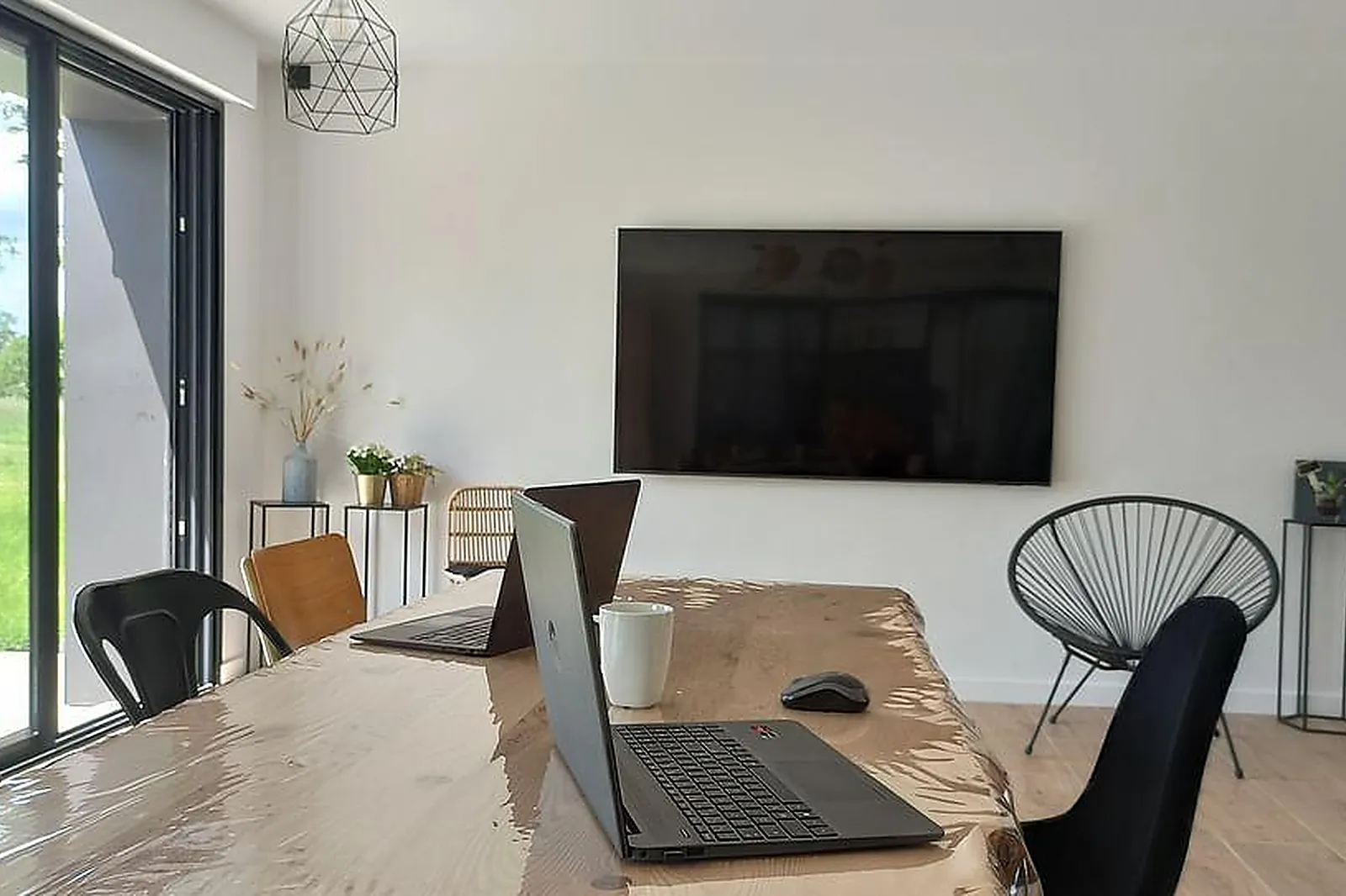 Lieux événementiels, VILLA SHORT CRAVATE