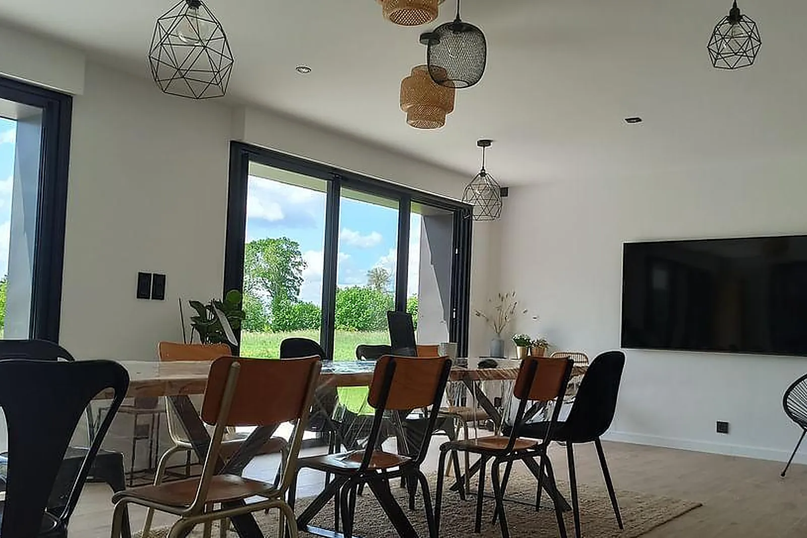 Lieux événementiels, VILLA SHORT CRAVATE