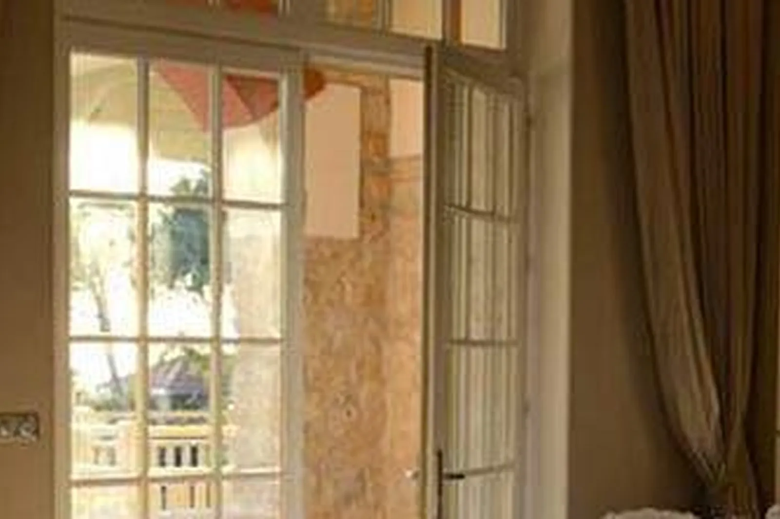 Lieux événementiels, VILLA TOSCA *****