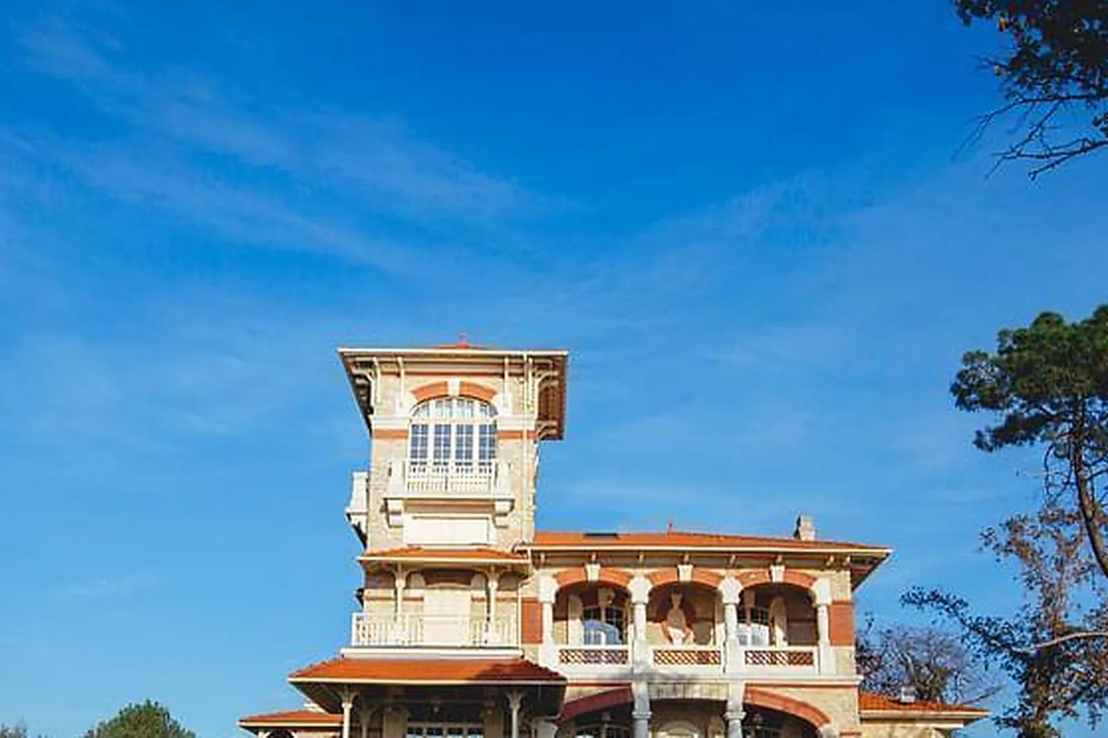 Lieux événementiels, VILLA TOSCA *****