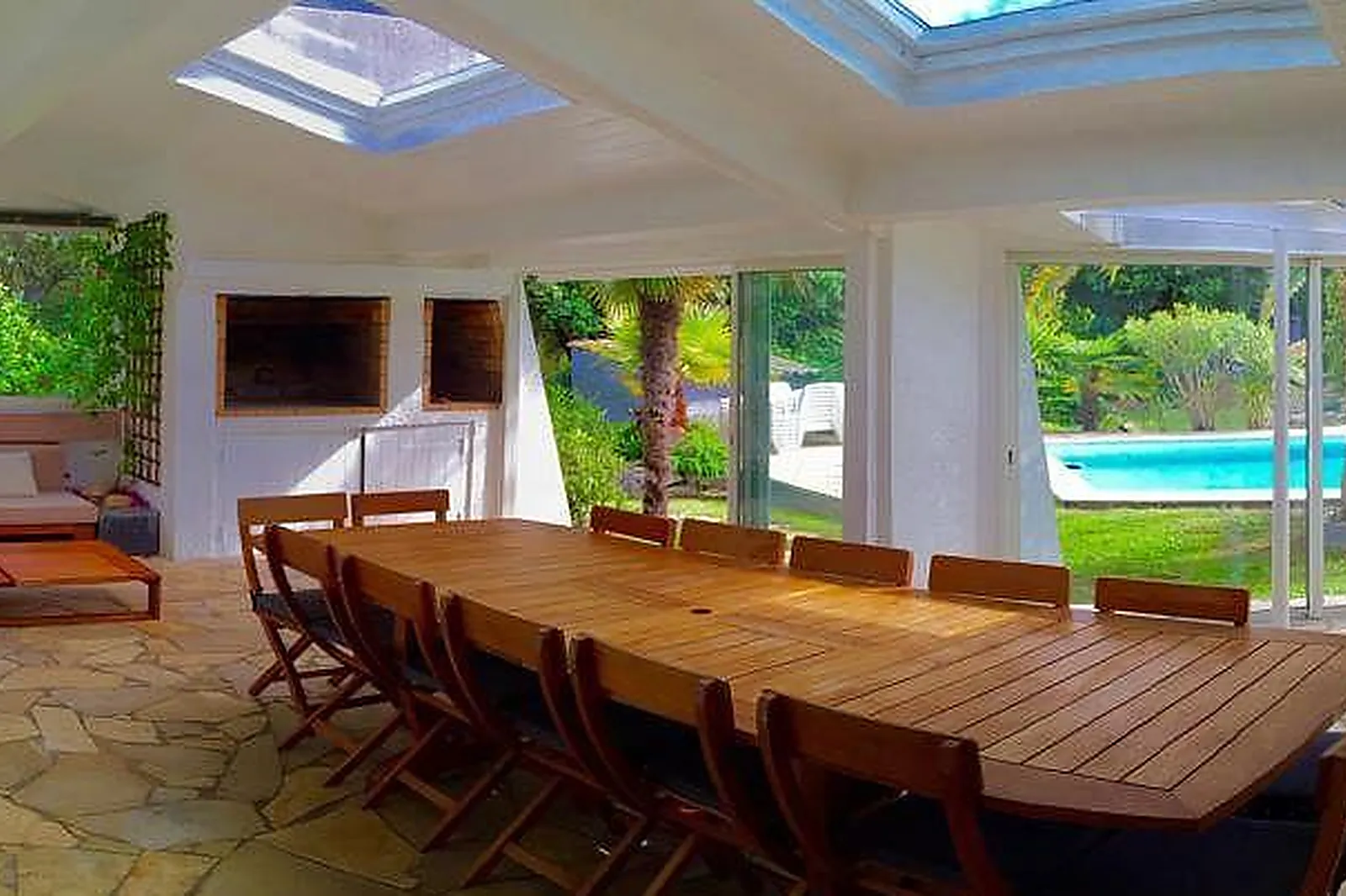 Lieux événementiels, VILLA DANS LE SUD