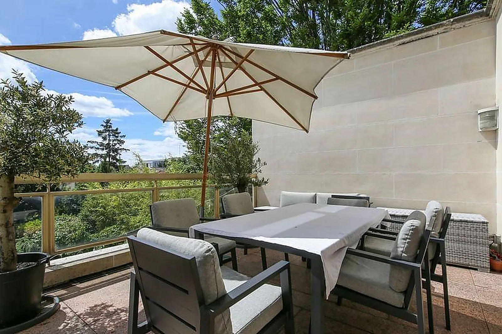 Lieux événementiels, VILLA DES OLIVIERS