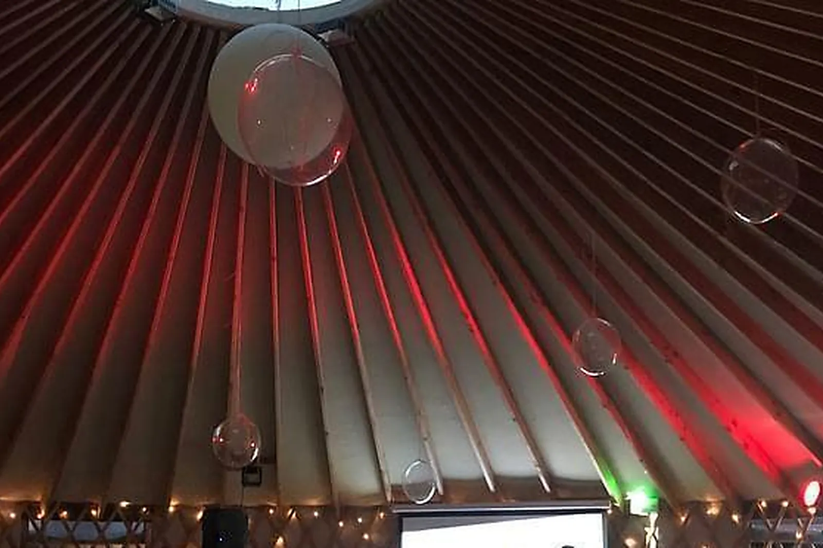 Lieux événementiels, VILLAGE LES RIVES DE GRAND LIEU