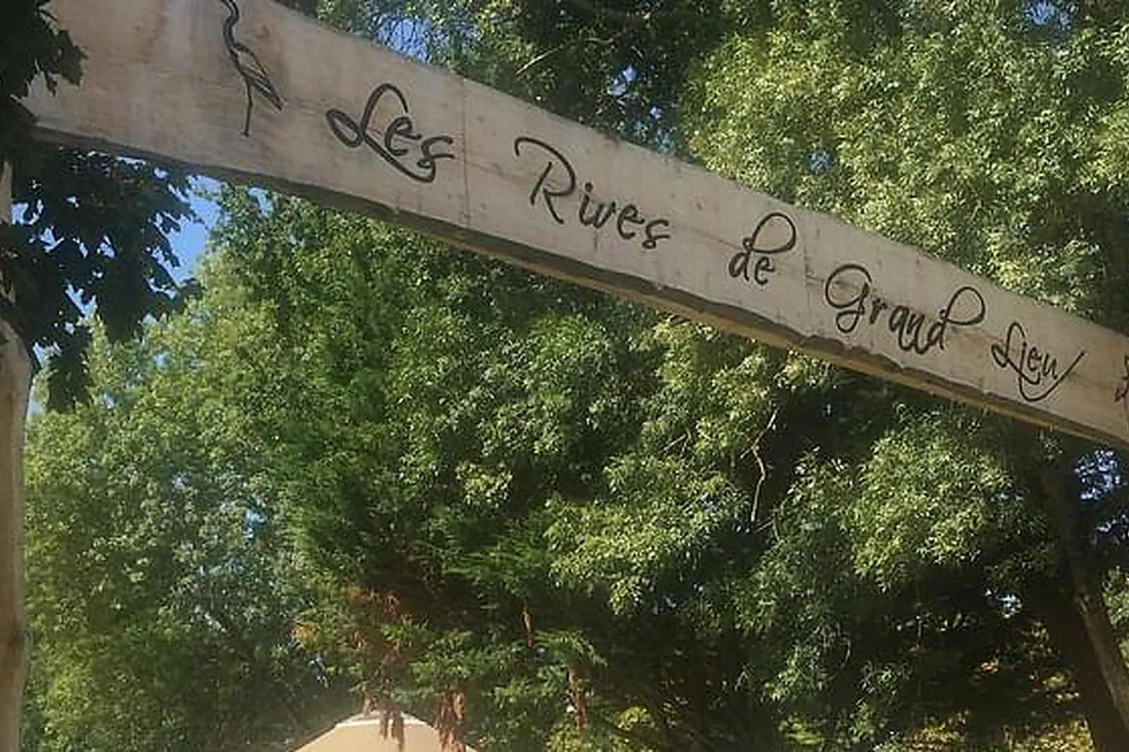 Lieux événementiels, VILLAGE LES RIVES DE GRAND LIEU