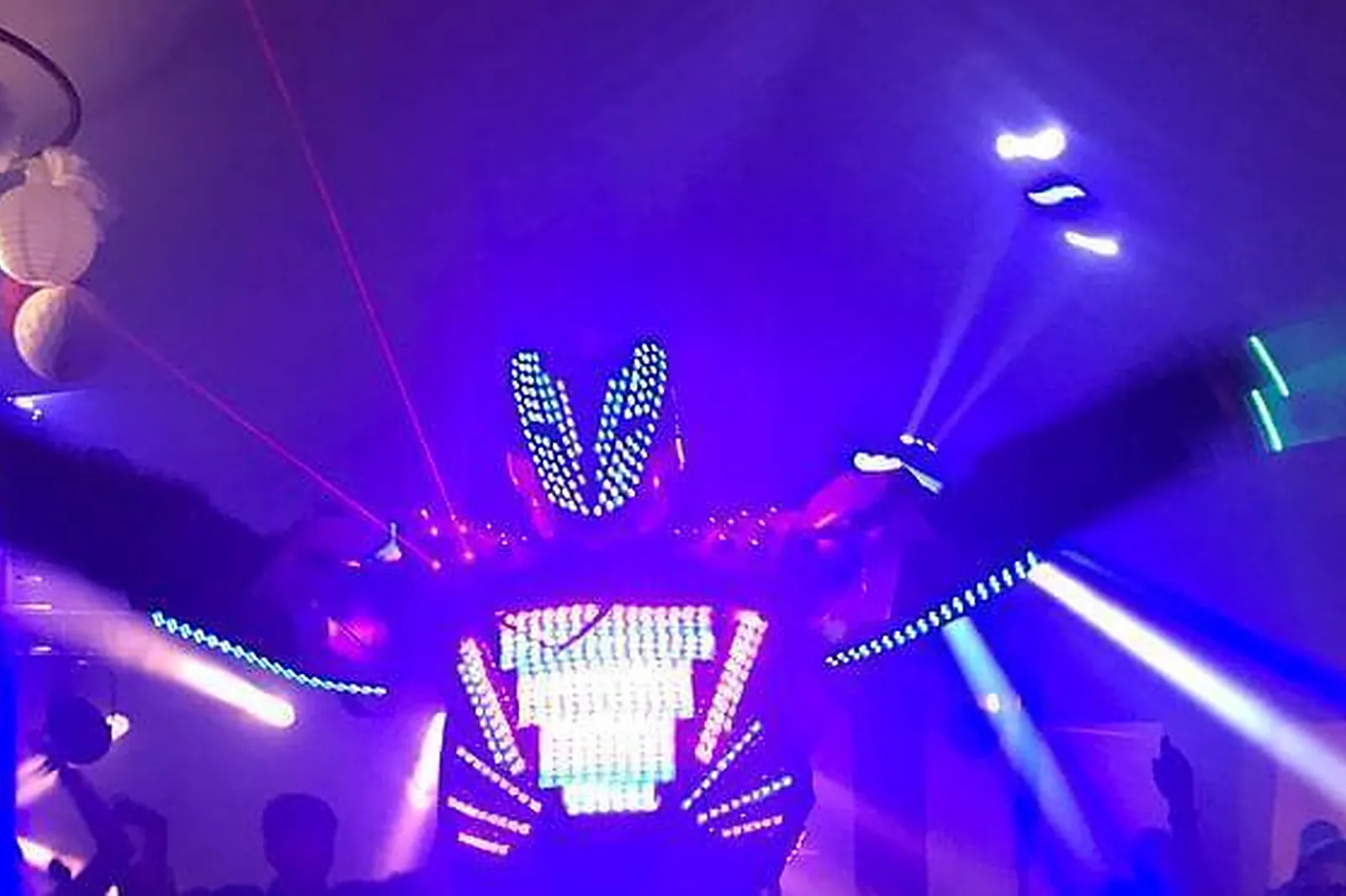 Lieux événementiels, VILLAGE LES RIVES DE GRAND LIEU