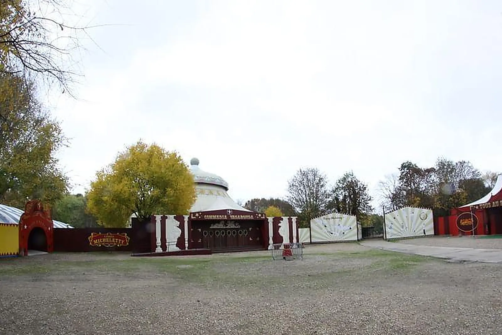 Lieux événementiels, VILLAGE DU CIRQUE MICHELETTY