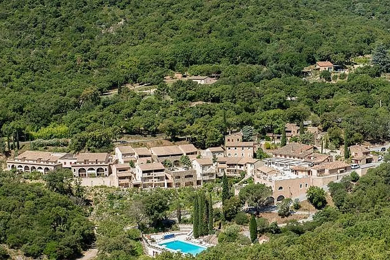 Lieux événementiels, VILLAGES CLUBS DU SOLEIL - GOLF DE ST TROPEZ