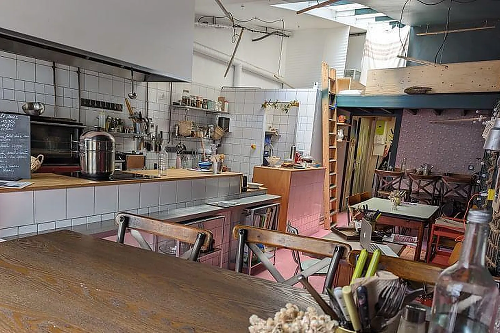 Lieux événementiels, VIRGINIE'S CAFÉ