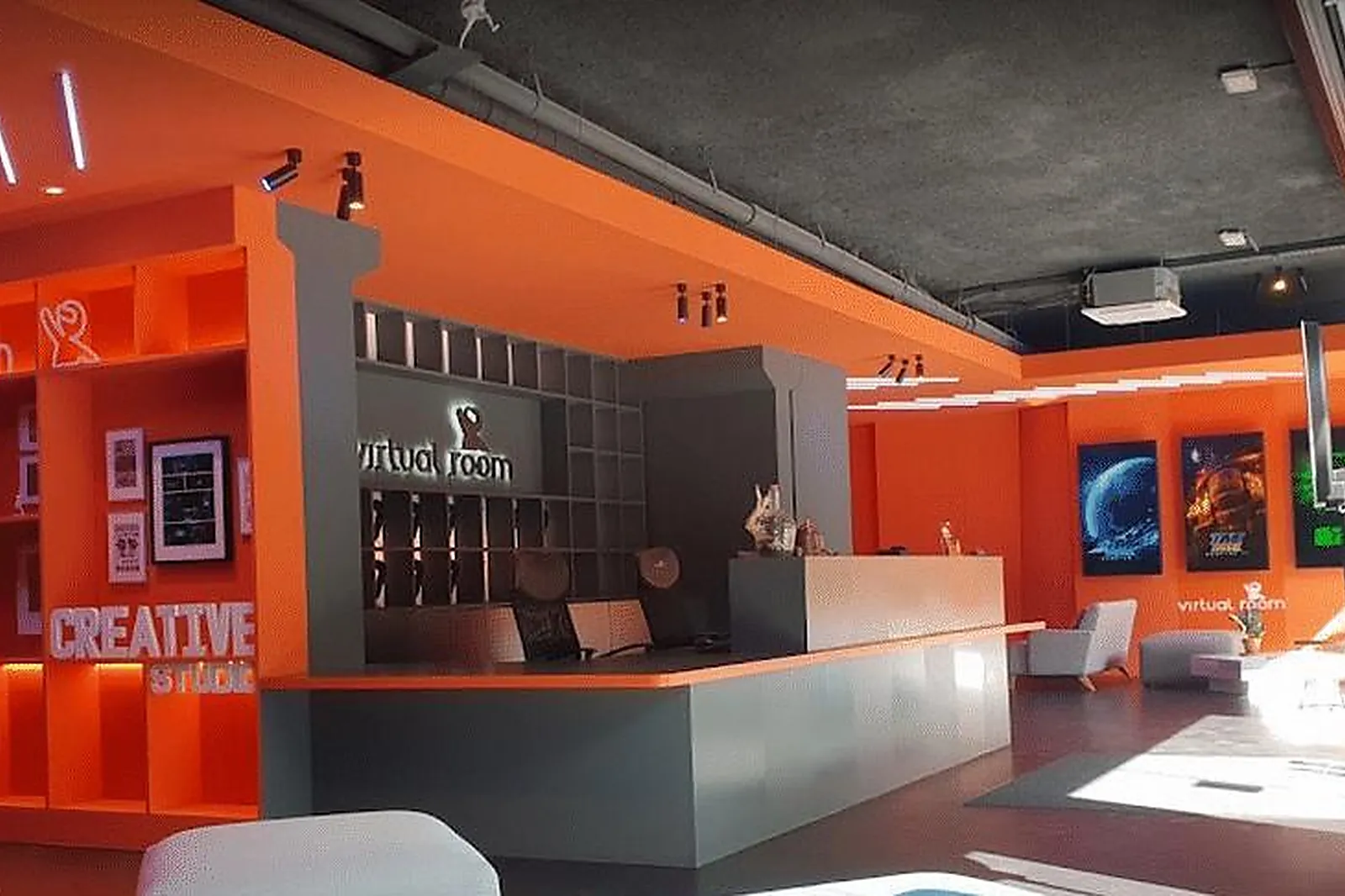 Lieux événementiels, VIRTUAL ROOM PARIS