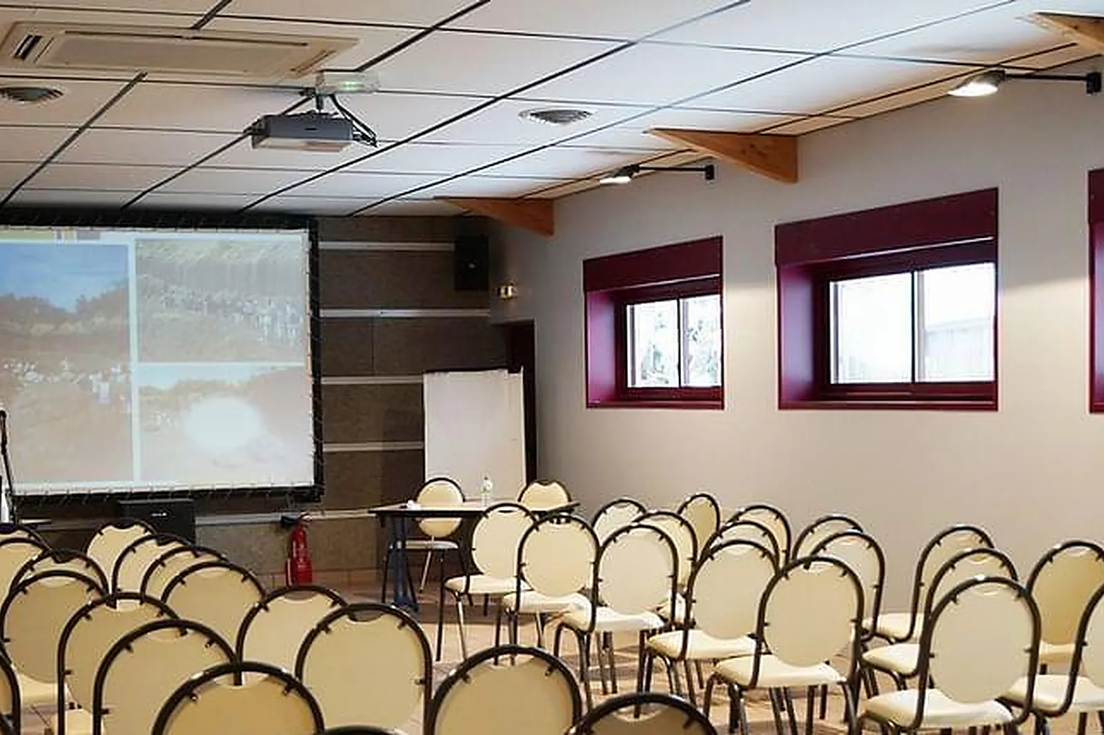 Lieux événementiels, BURO CLUB LILLE VILLENEUVE D'ASCQ