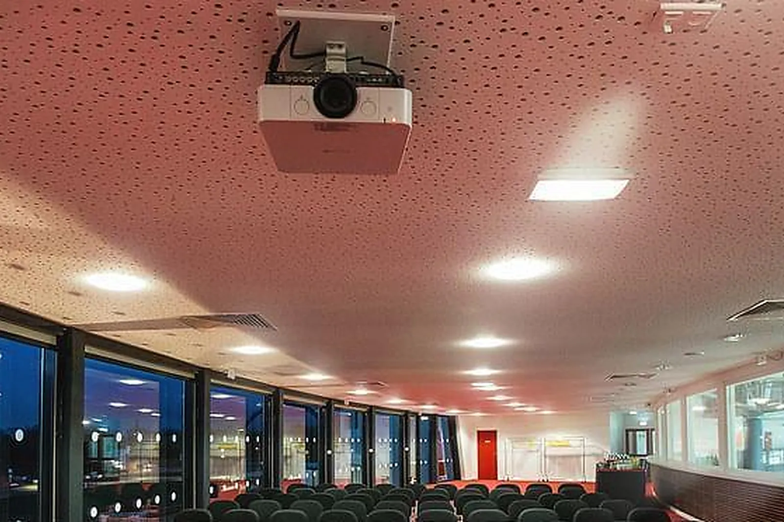 Lieux événementiels, VÉLODROME NATIONAL DE SAINT-QUENTIN-EN-YVELINES