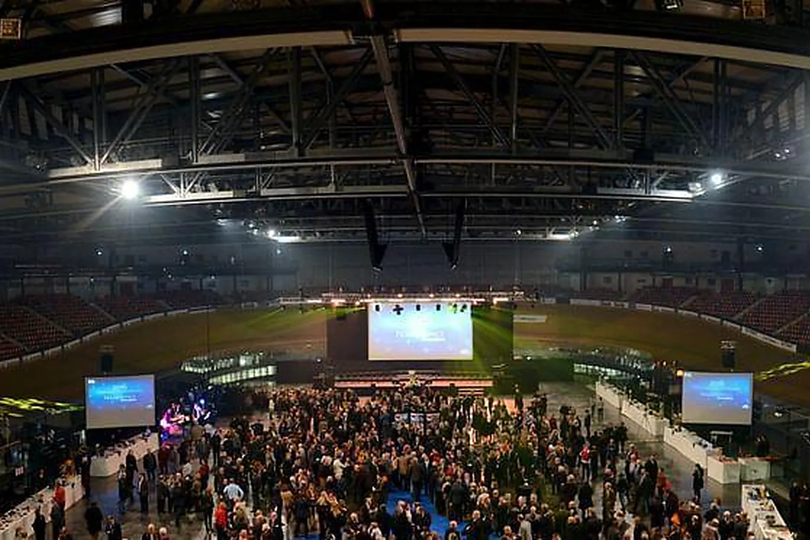 Lieux événementiels, VÉLODROME NATIONAL DE SAINT-QUENTIN-EN-YVELINES