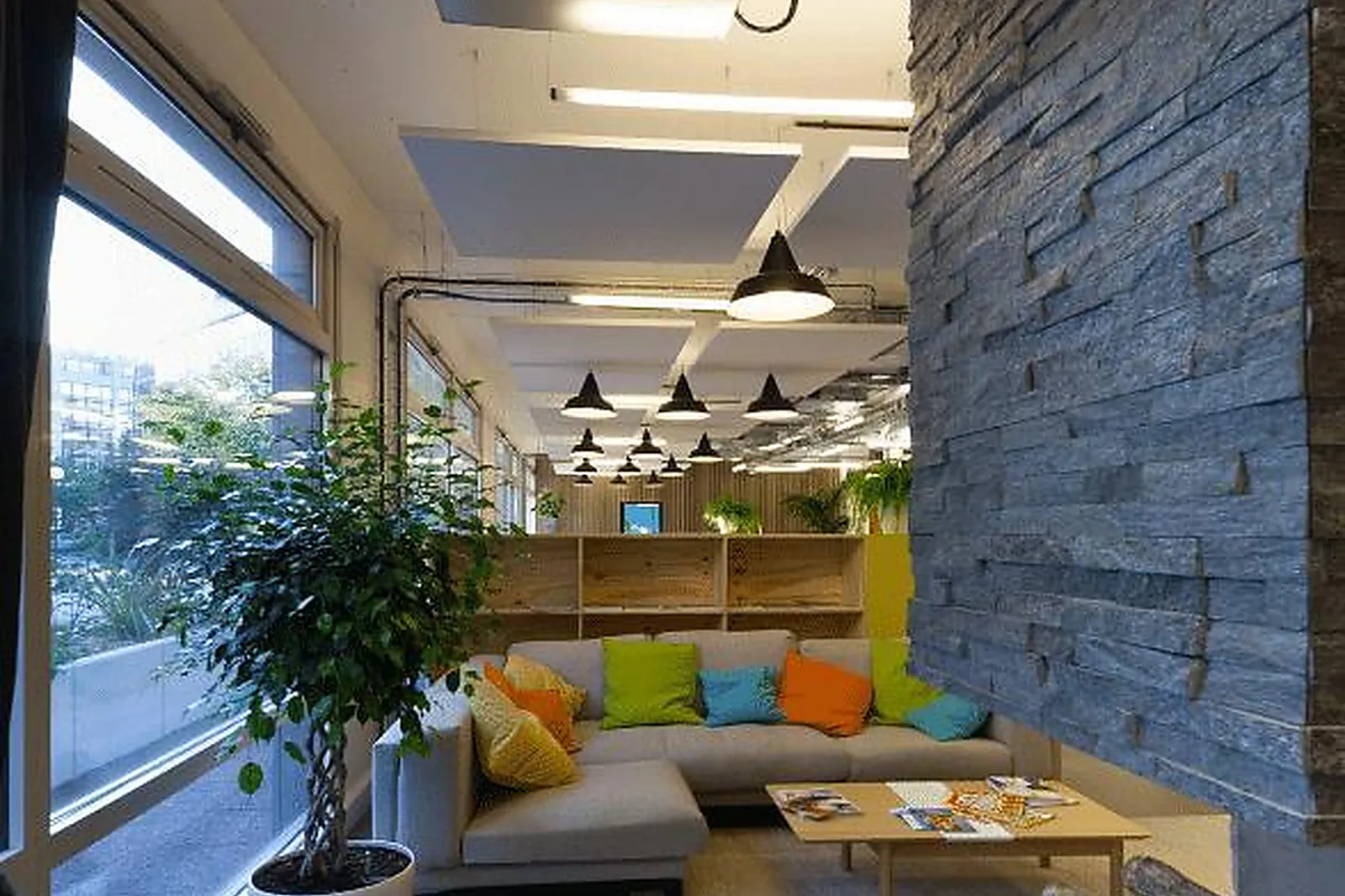 Lieux événementiels, WOJO ISSY-LES-MOULINEAUX