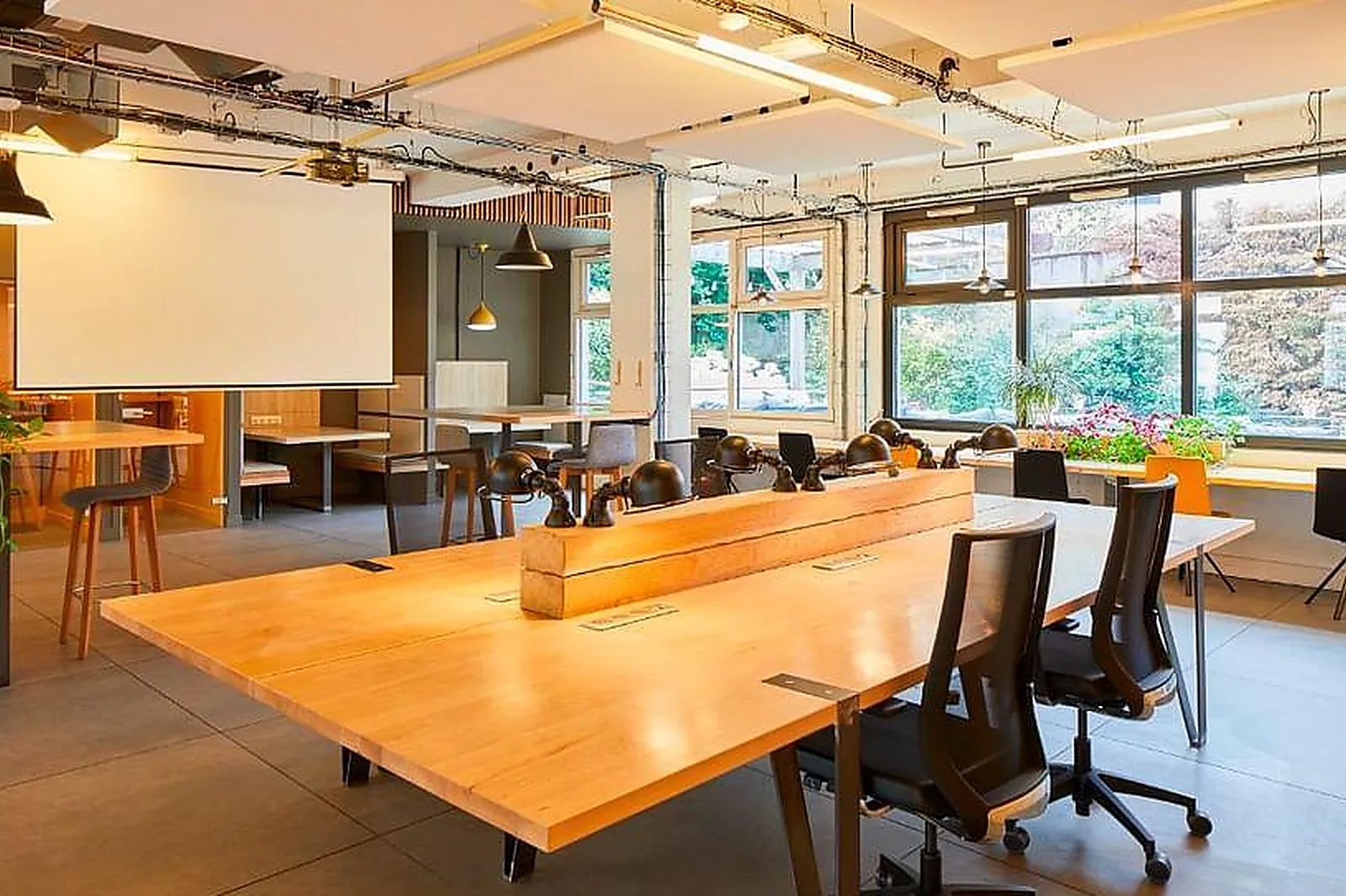 Lieux événementiels, WOJO ISSY-LES-MOULINEAUX