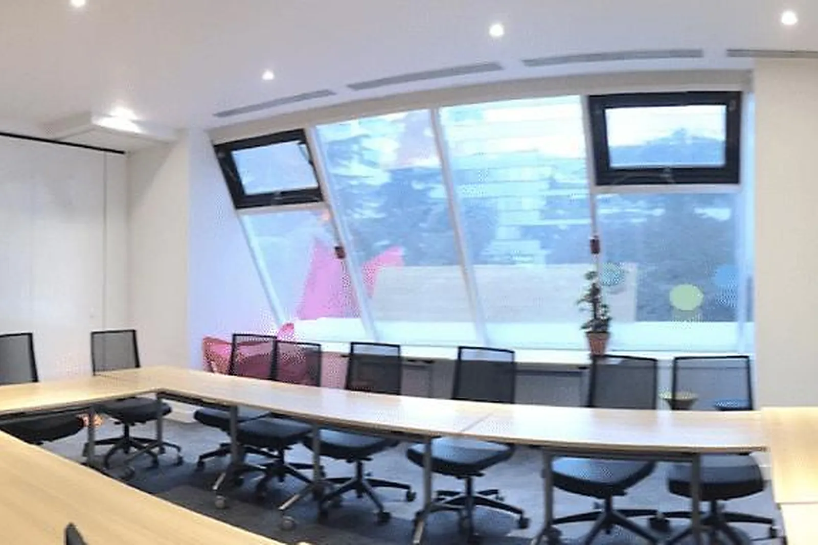 Lieux événementiels, WOJO ISSY-LES-MOULINEAUX