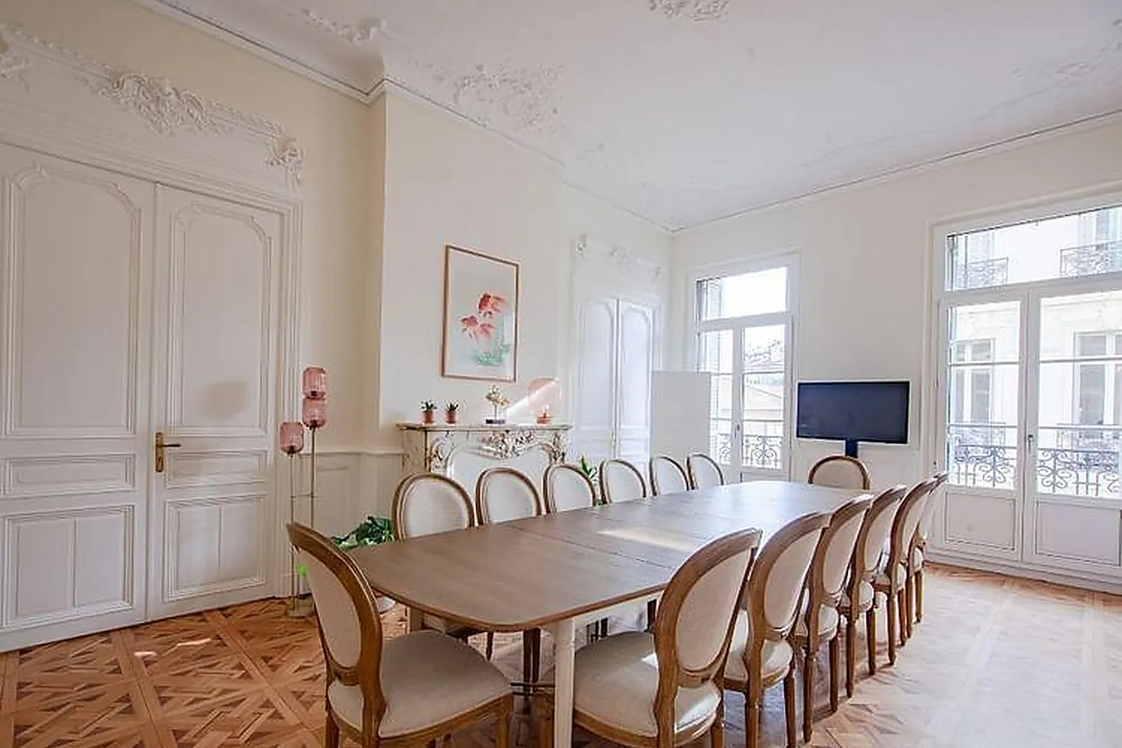 Lieux événementiels, WEENO