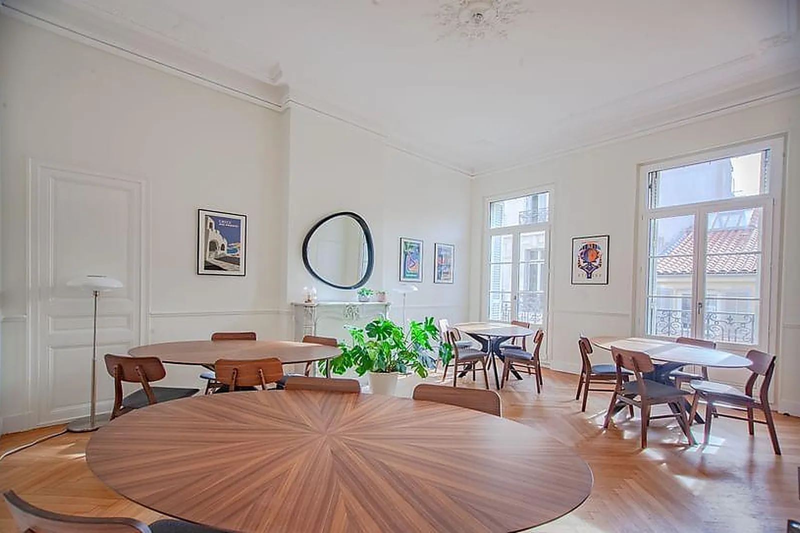 Lieux événementiels, WEENO