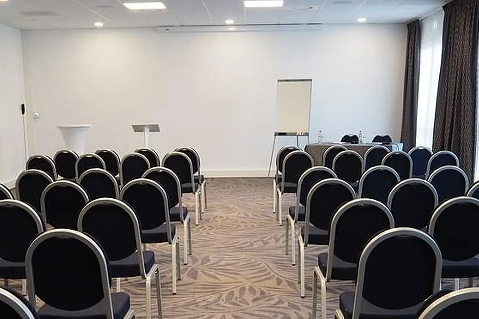 Lieux événementiels, POLYPOUSS