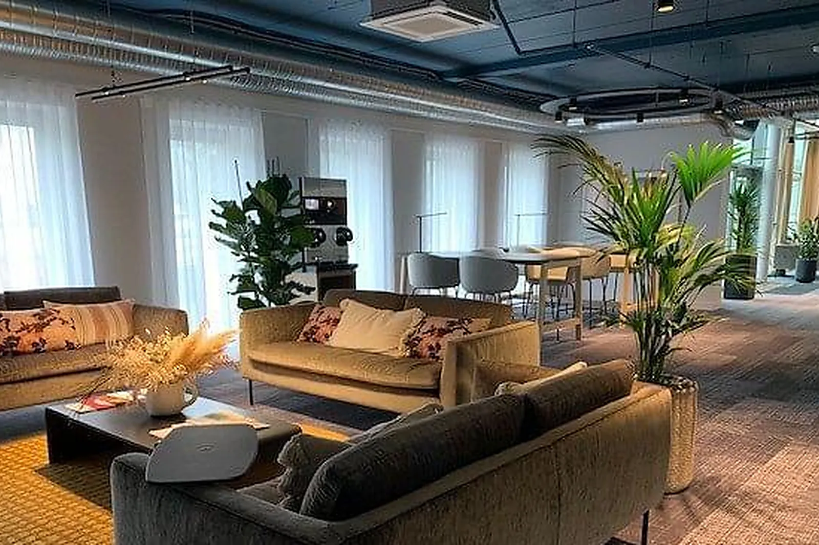 Lieux événementiels, LILI'S HOME