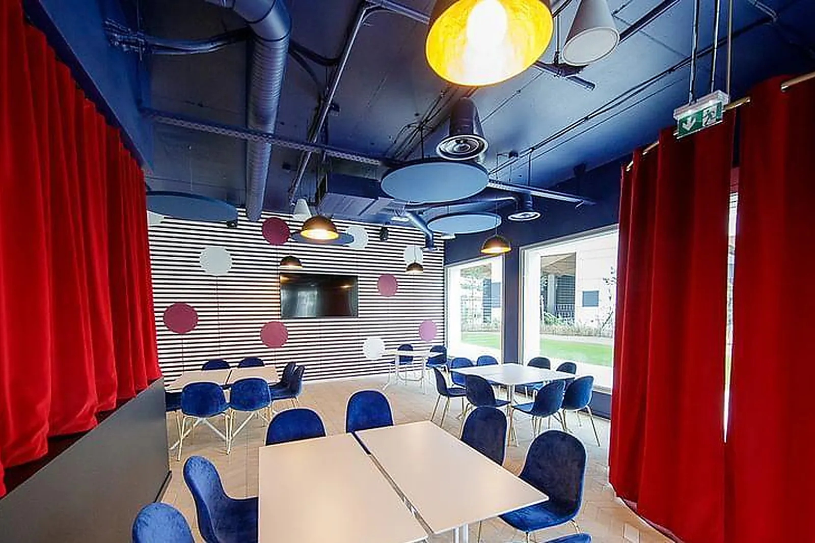 Lieux événementiels, WHOORKS NANTES GARE SUD