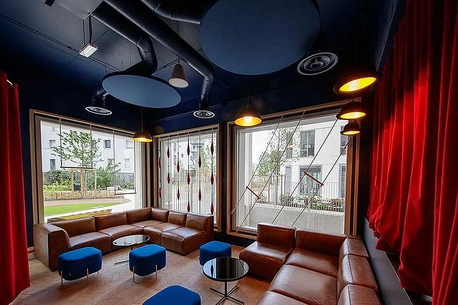 Lieux événementiels, WHOORKS NANTES GARE SUD