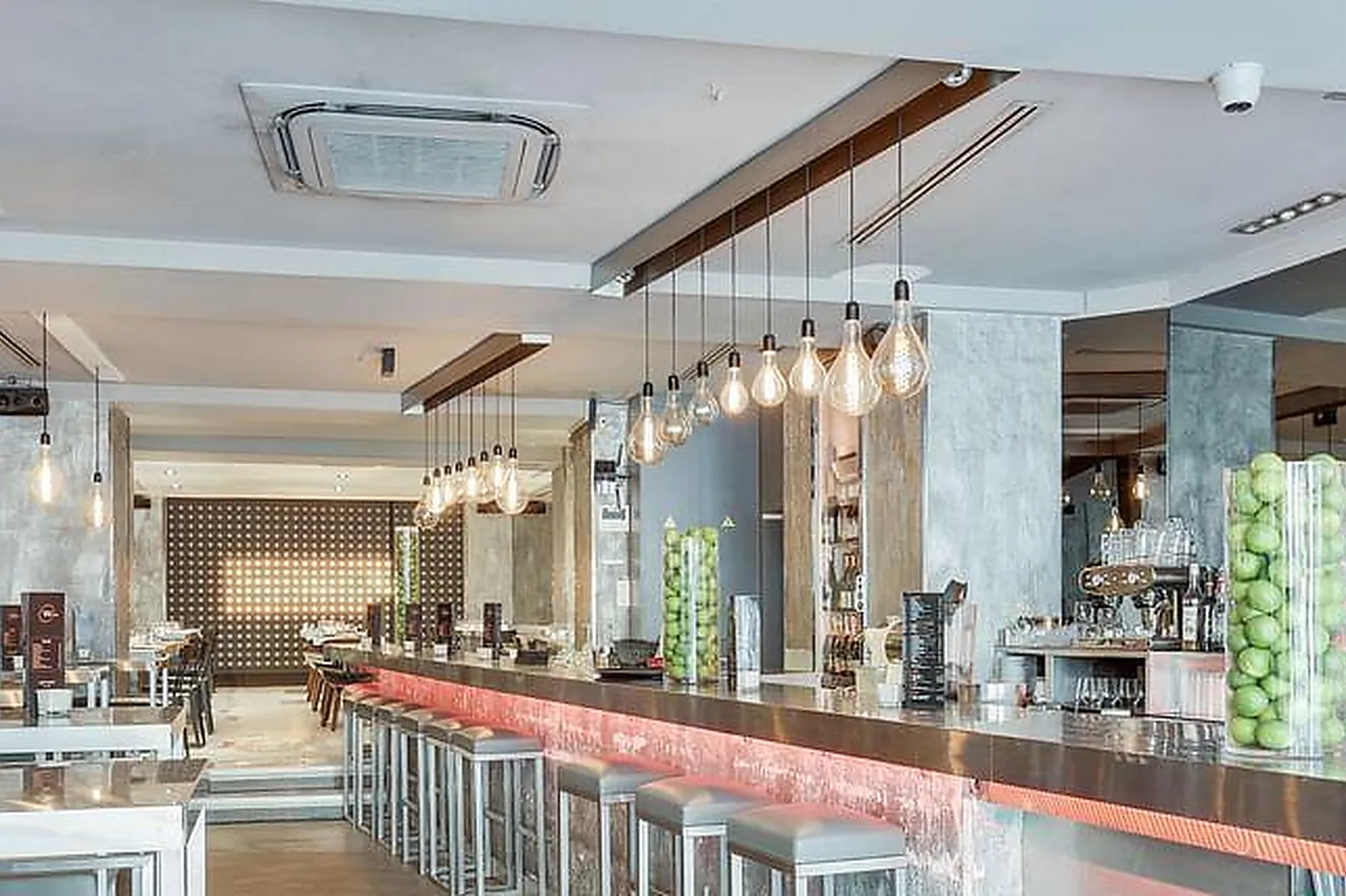 Lieux événementiels, WHO'S