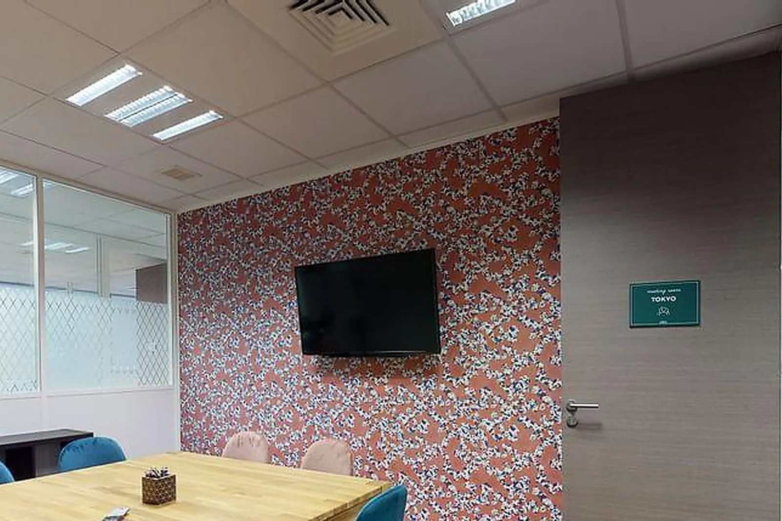 Lieux événementiels, WORK & SHARE SAINT-DENIS