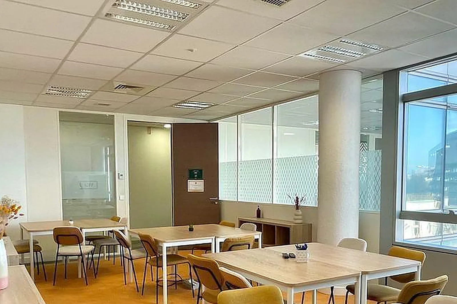 Lieux événementiels, WORK & SHARE SAINT-DENIS