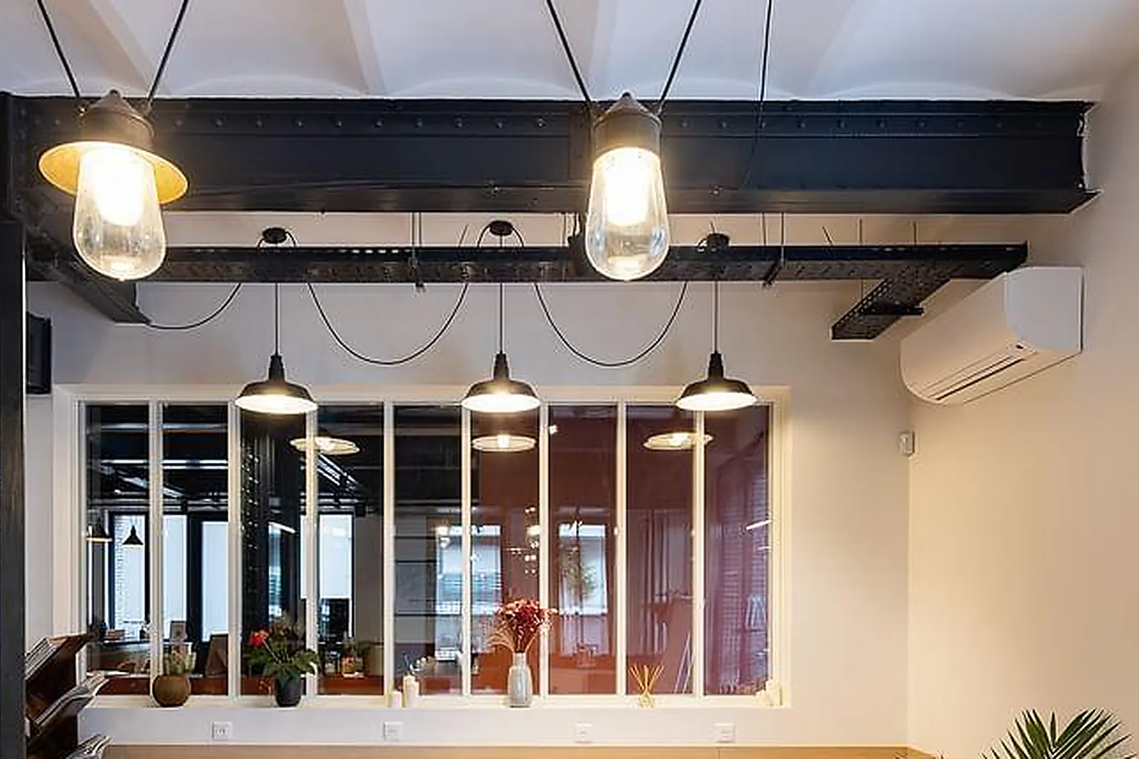 Lieux événementiels, WORK & SHARE SAINT OUEN