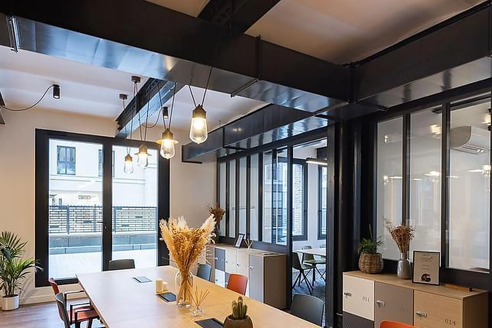 Lieux événementiels, WORK & SHARE SAINT OUEN