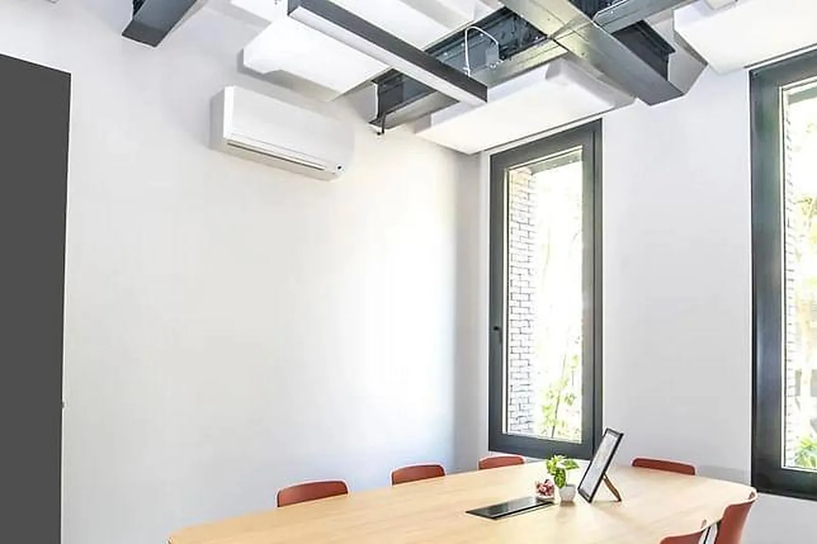 Lieux événementiels, WORK & SHARE SAINT OUEN