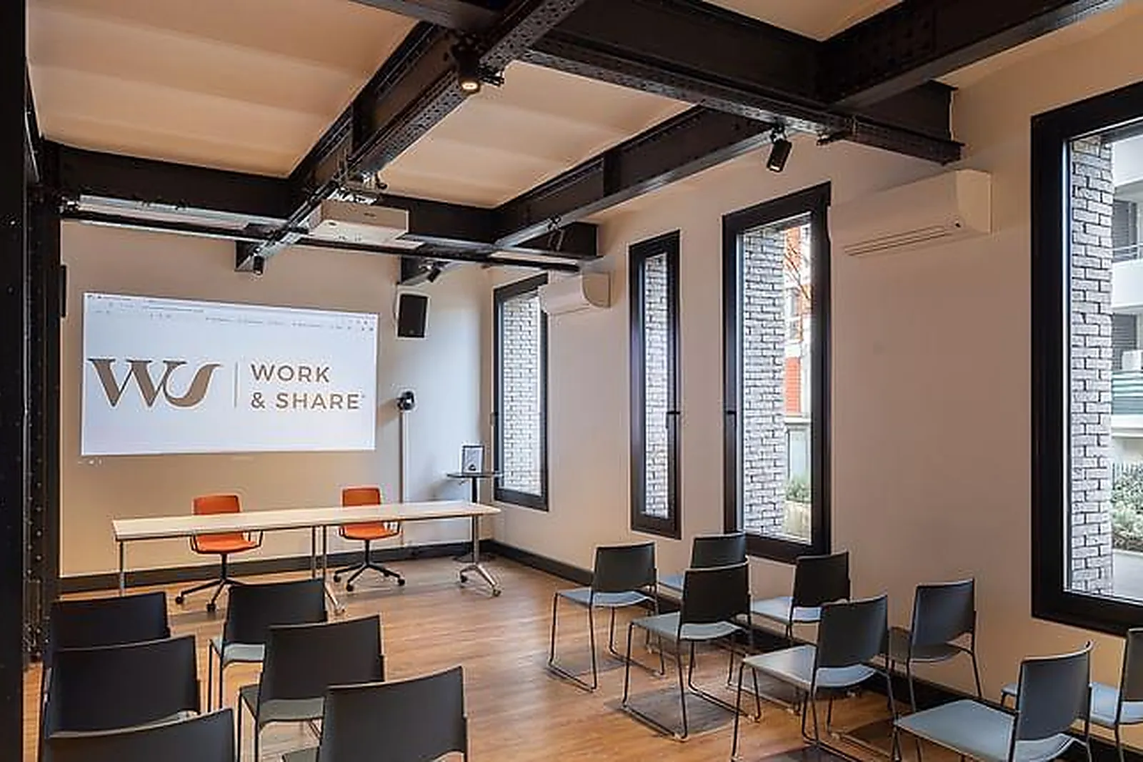 Lieux événementiels, WORK & SHARE SAINT OUEN