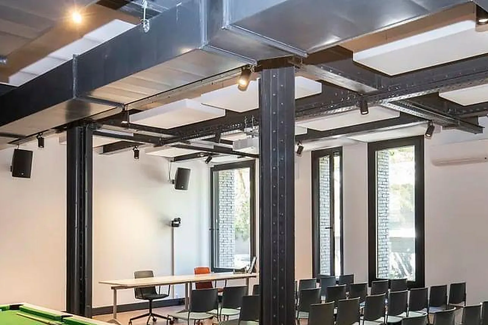 Lieux événementiels, WORK & SHARE SAINT OUEN