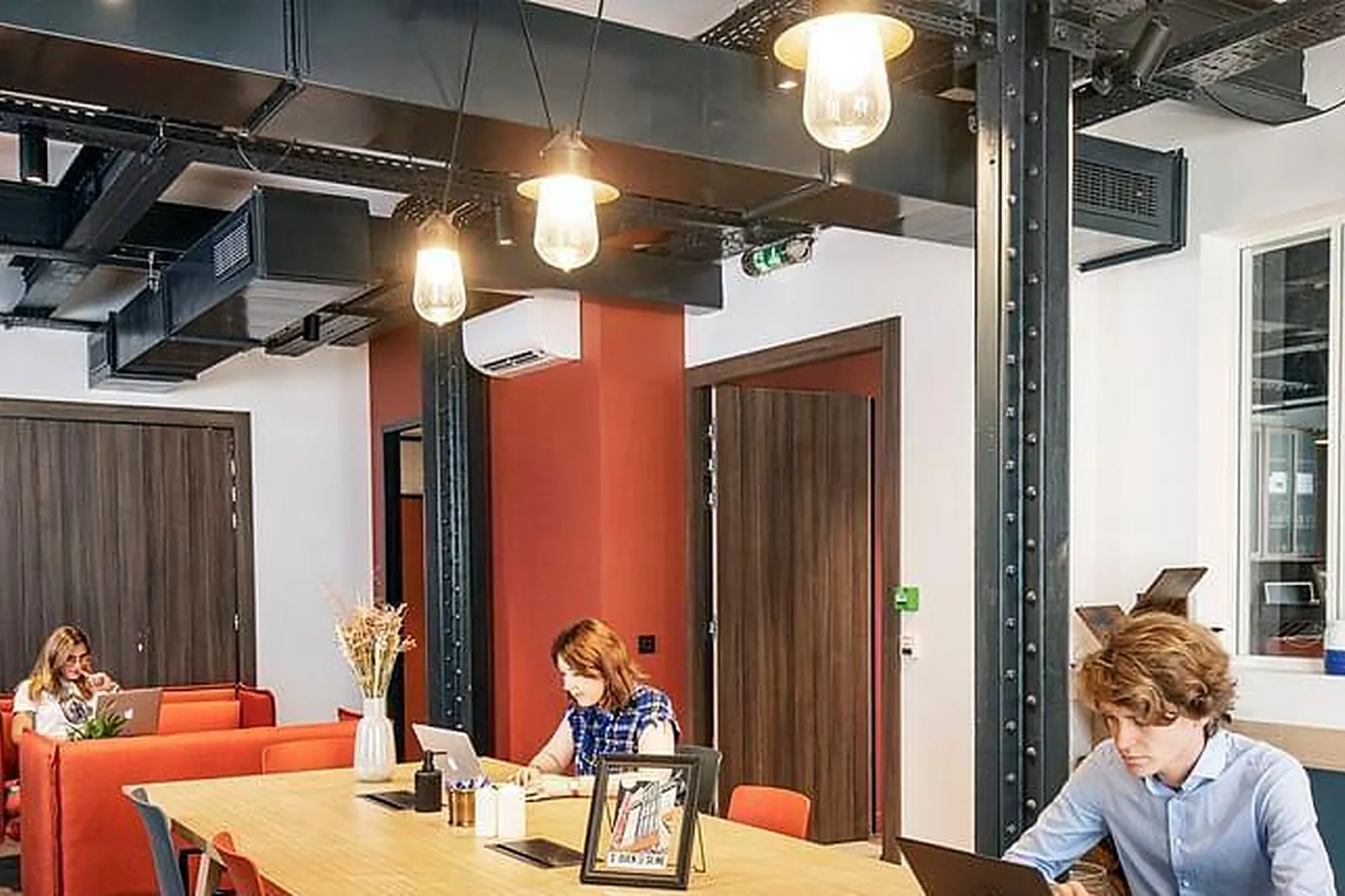 Lieux événementiels, WORK & SHARE SAINT OUEN