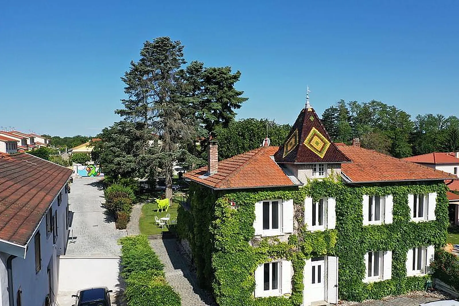 Lieux événementiels, WORK AND PLAY