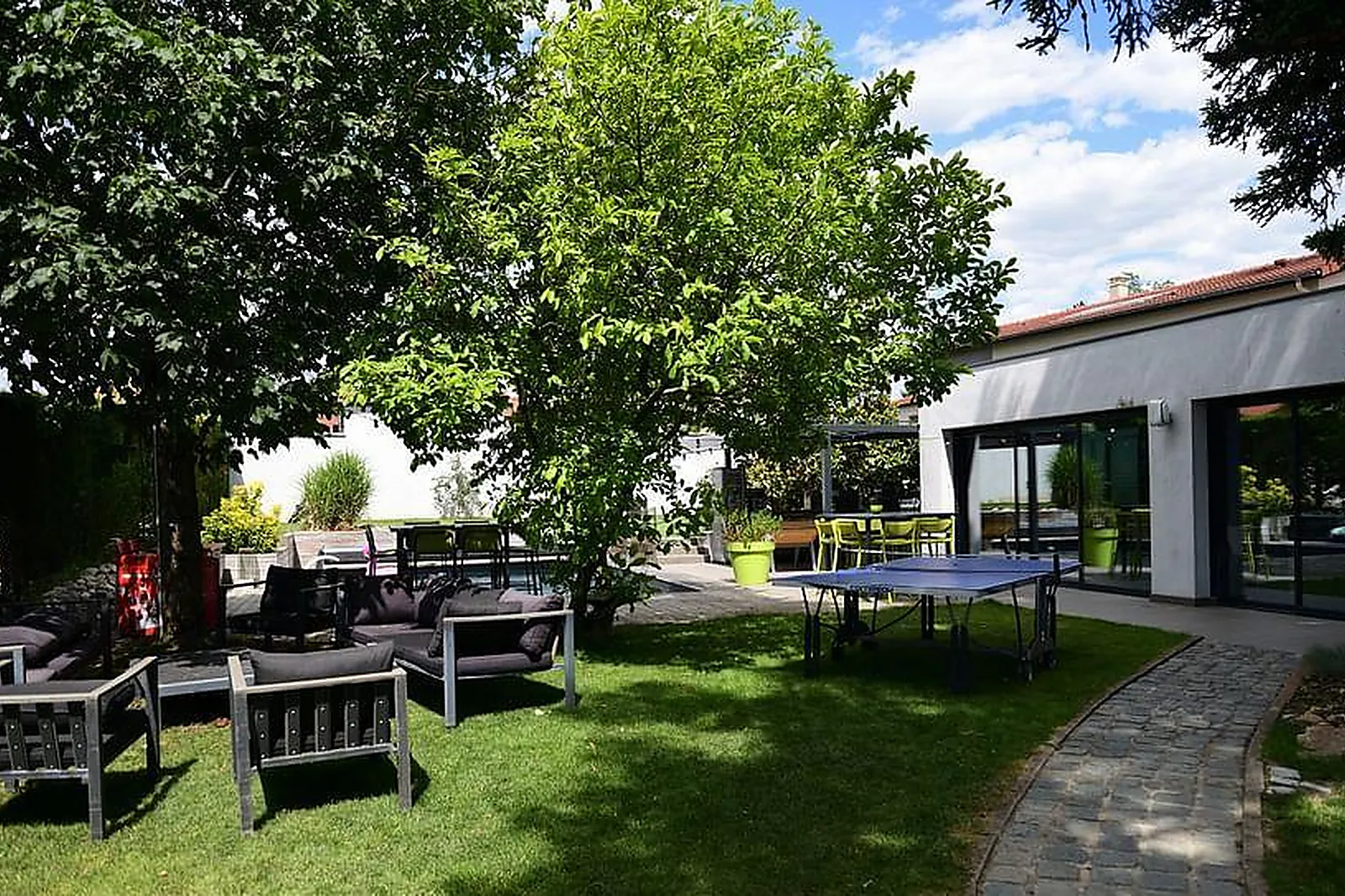 Lieux événementiels, WORK AND PLAY