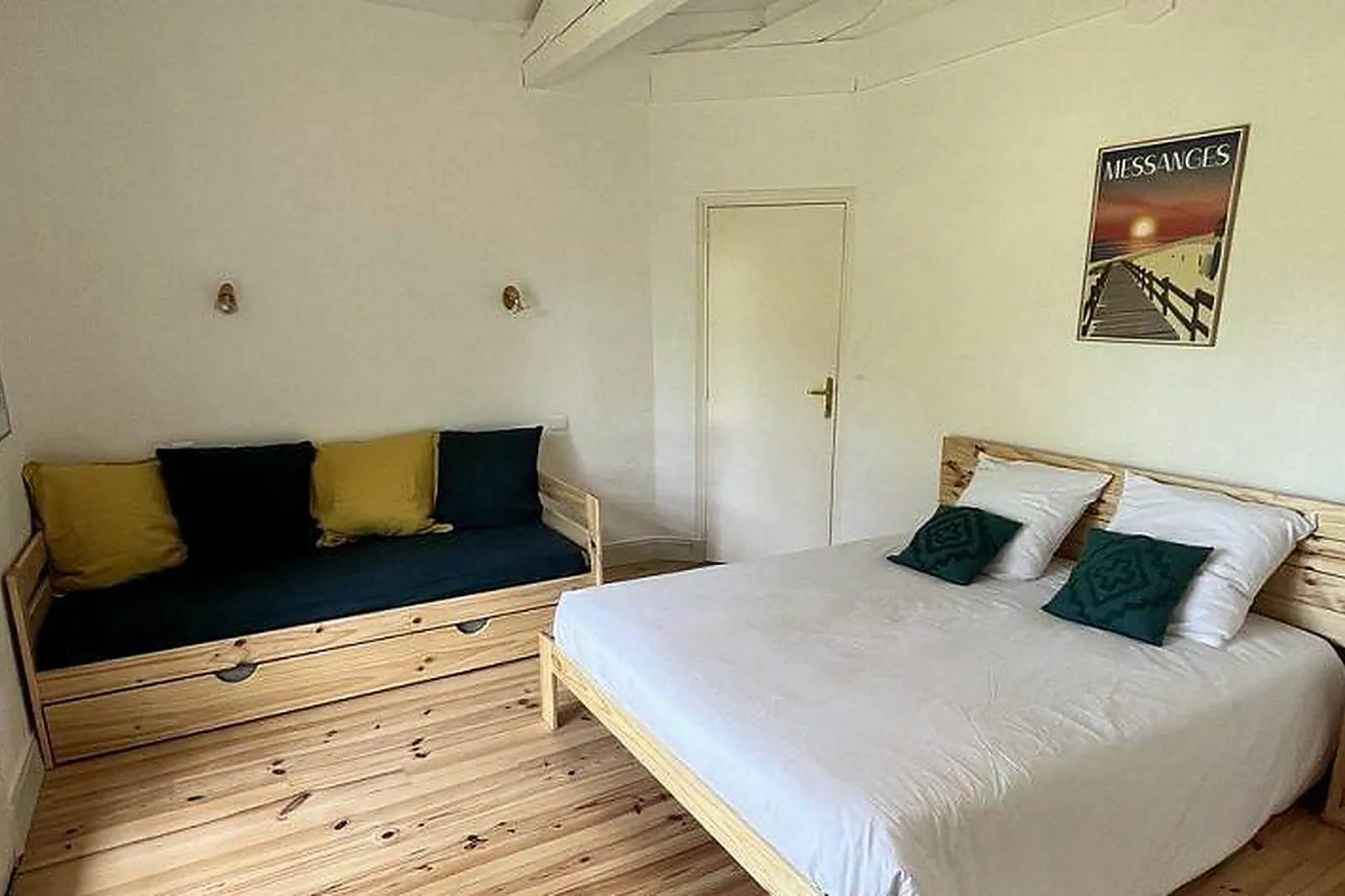 Lieux événementiels, WORKPACKERS - LA VILLA DES PINS