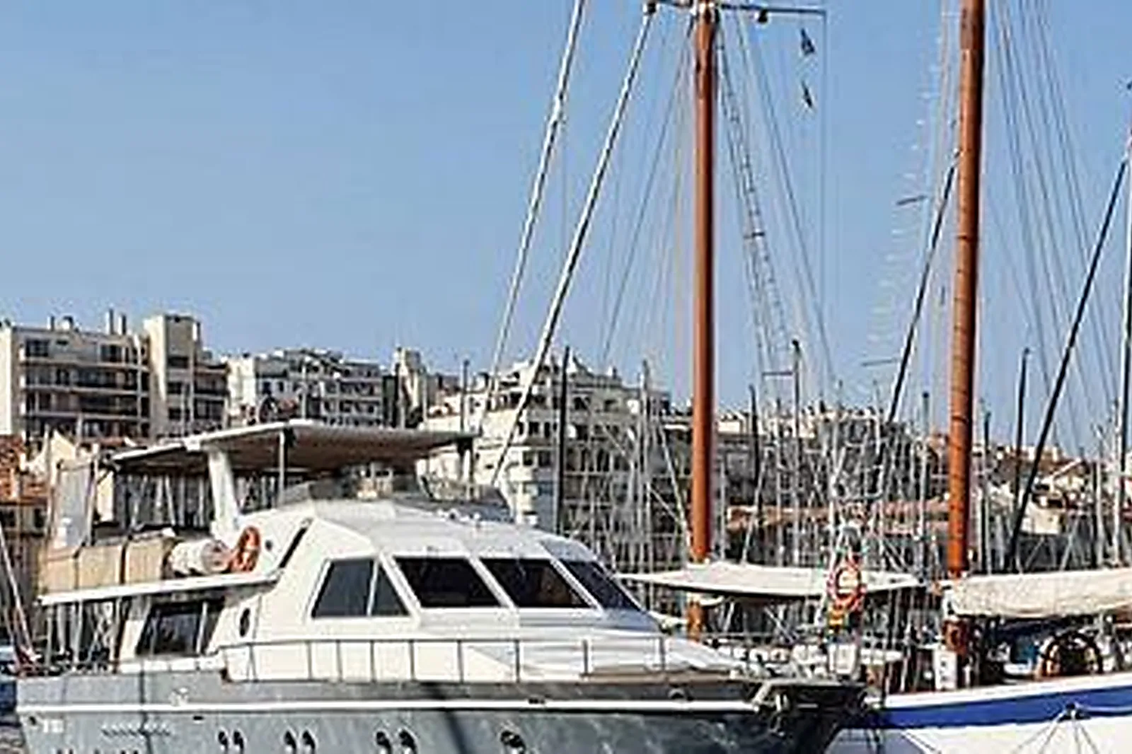 Lieux événementiels, YACHT CYOS