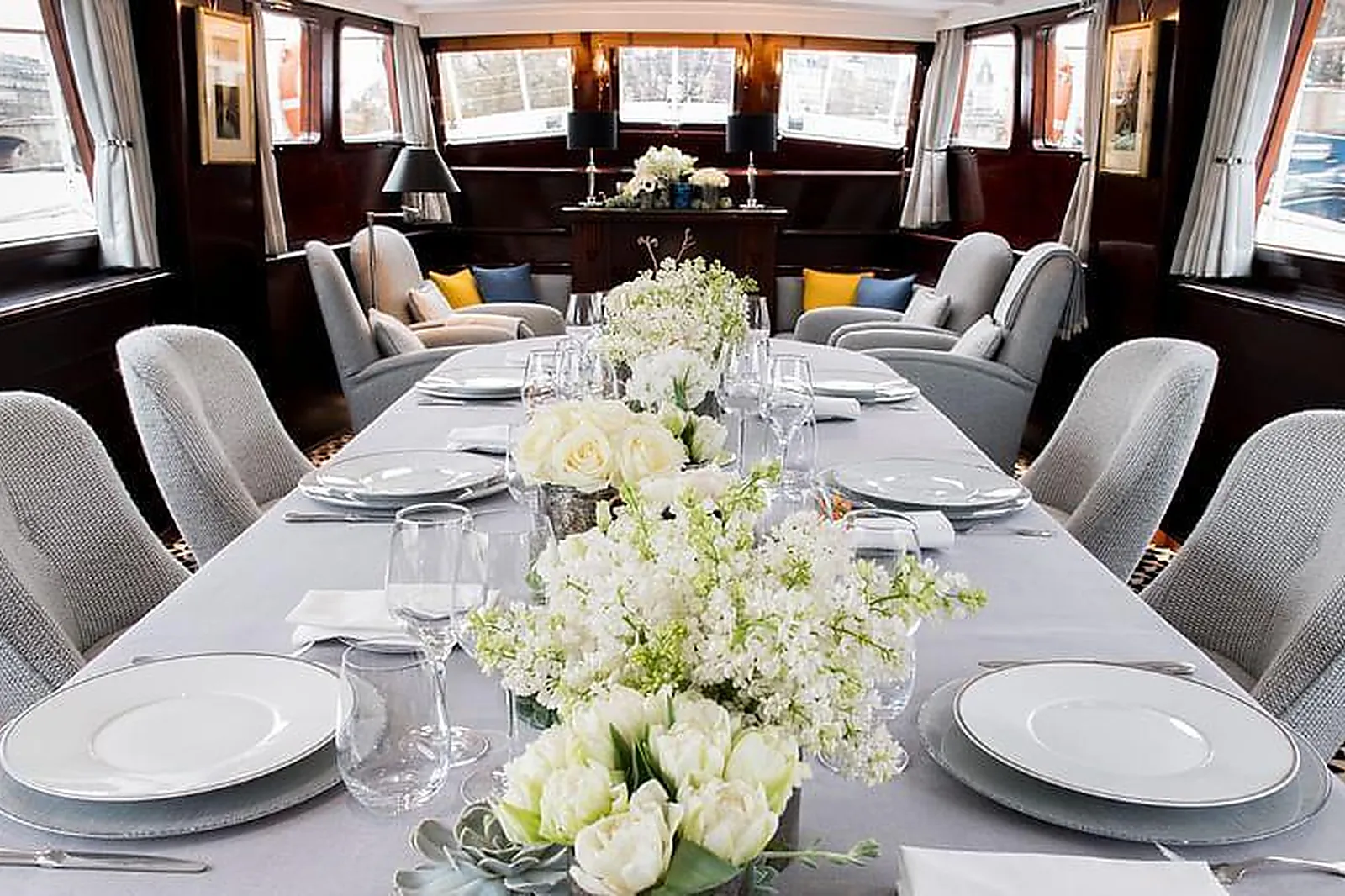 Lieux événementiels, YACHTS DE PARIS - CACHEMIRE