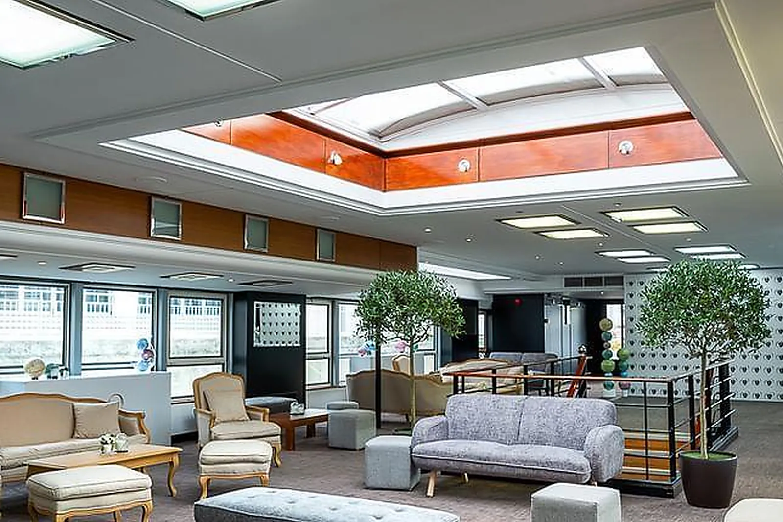 Lieux événementiels, YACHTS DE PARIS - PAQUEBOT