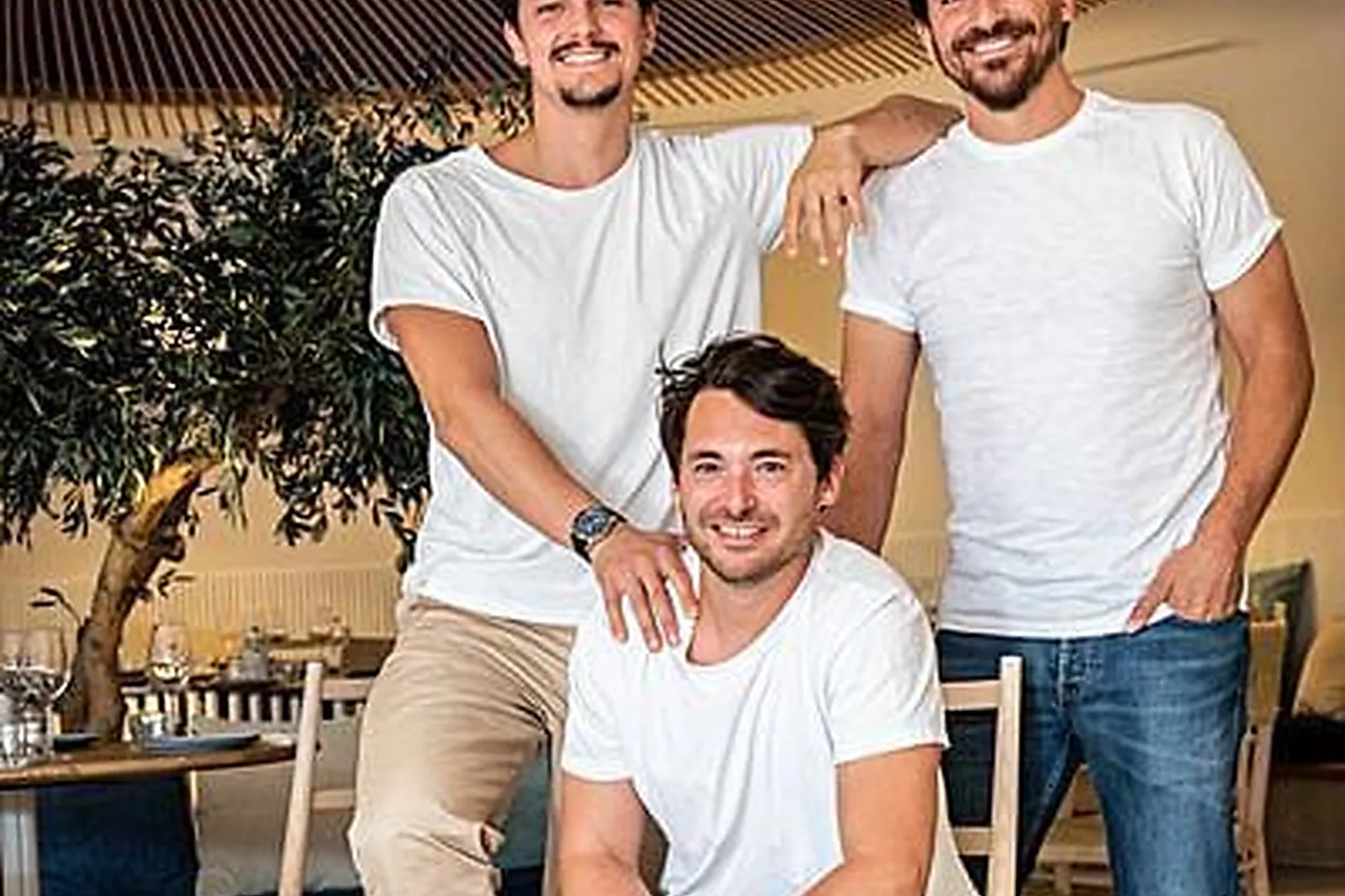 Lieux événementiels, YAYA ANTHONY