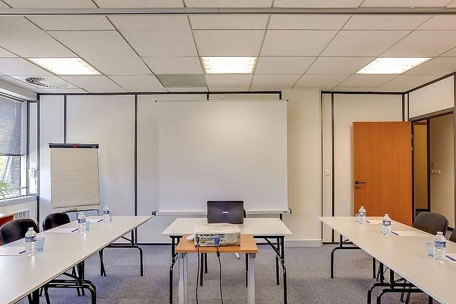 Lieux événementiels, YSO CENTRE D'AFFAIRES