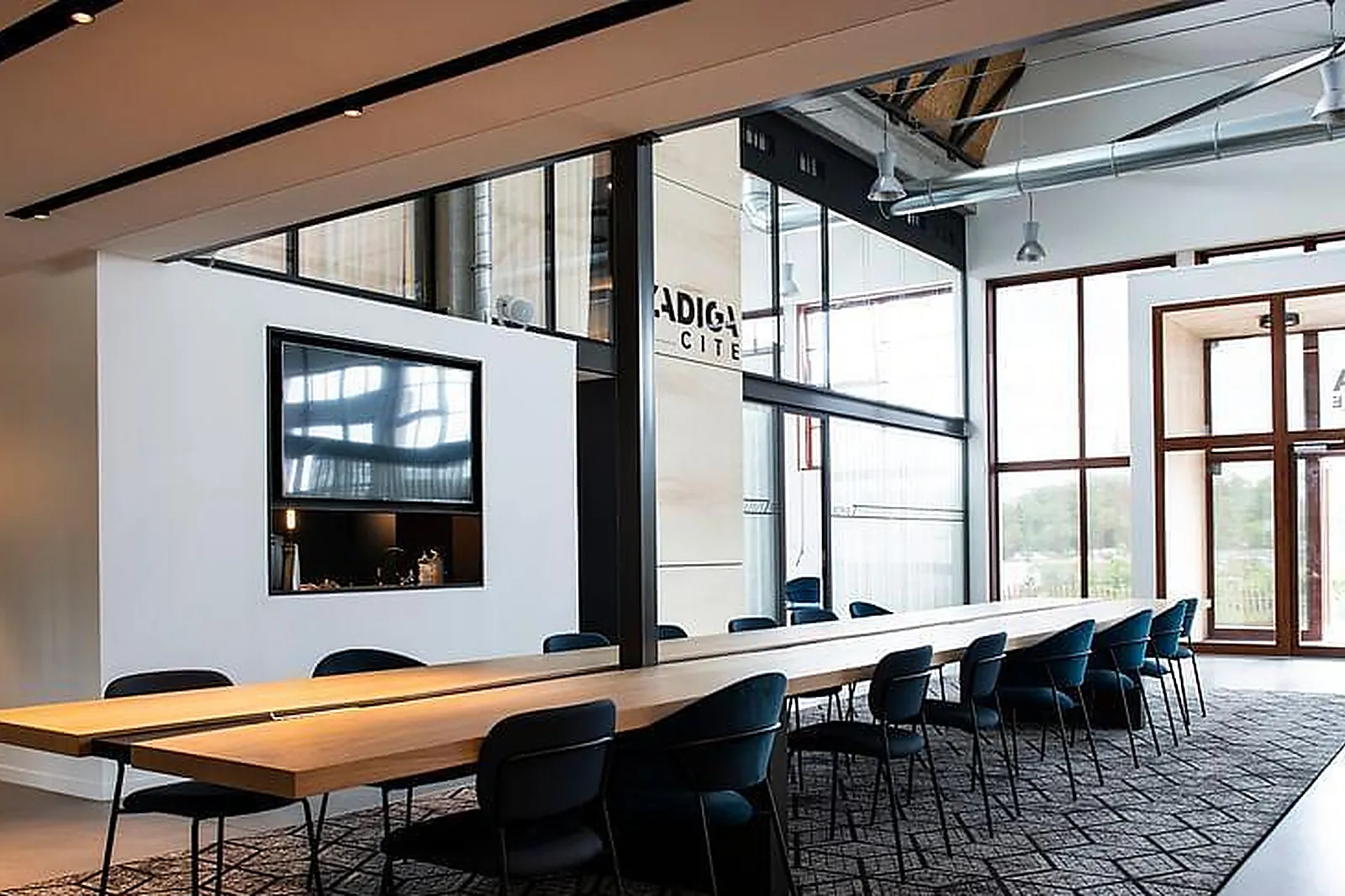 Lieux événementiels, ZADIGA-EVENT