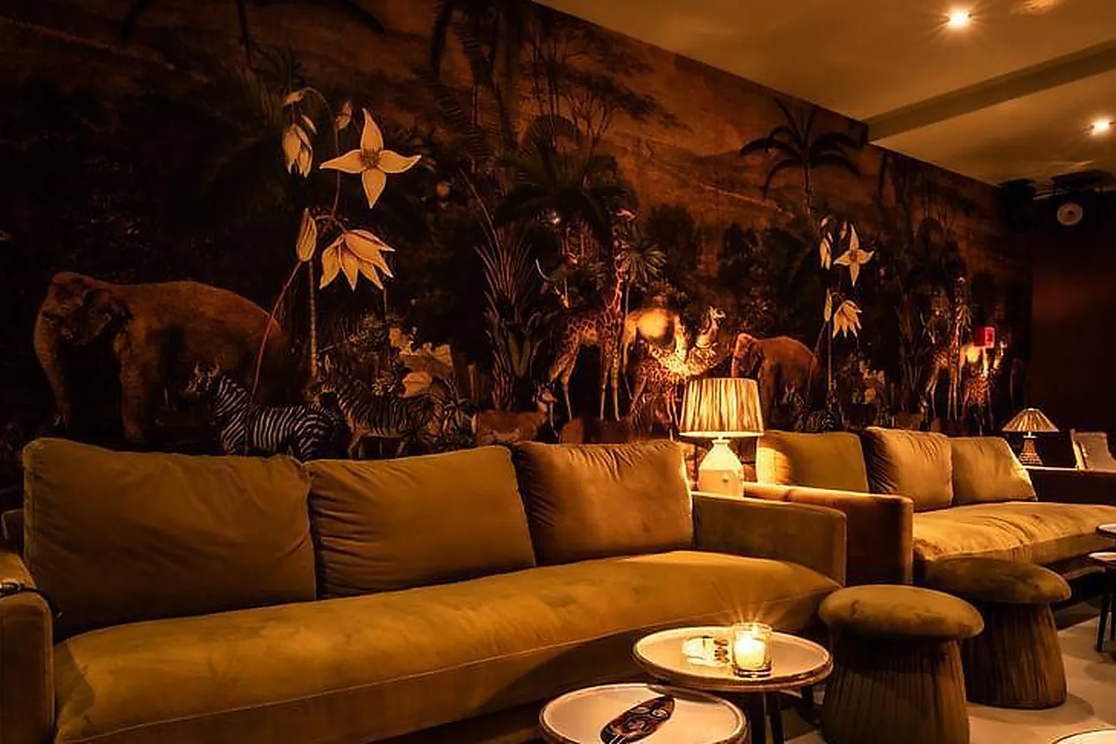 Lieux événementiels, ZANZI